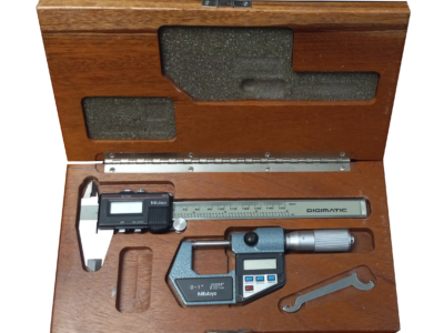 Digital Caliper Set 002